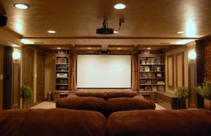 home-cinema-projector