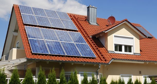 The advantages and disadvantages of solar panels